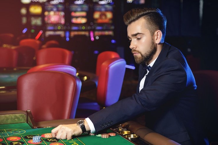 exototo link platform overview showing slot games, live casino, and sportsbook sections